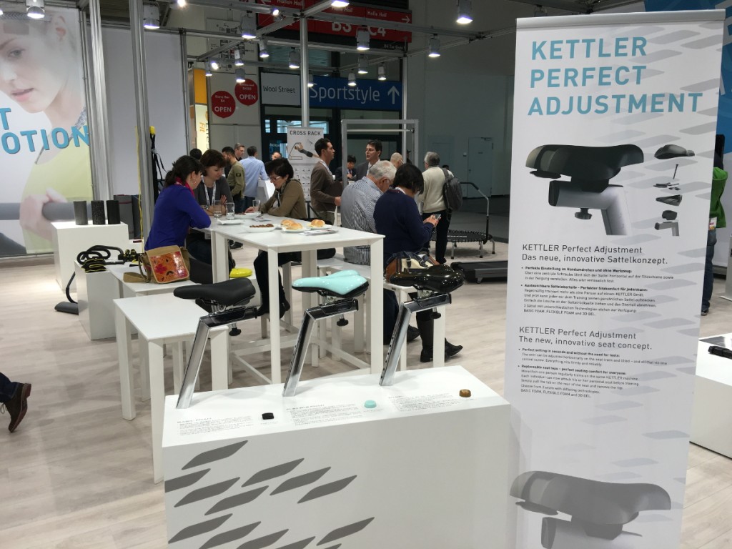 Käsesemmel und Frikadellen? Nein: Customizable Fahrradsattel!